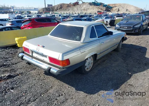 1985 Mercedes-Benz 380 Sl z USA, uszkodzony, nr VIN WDBBA45C8FA035077